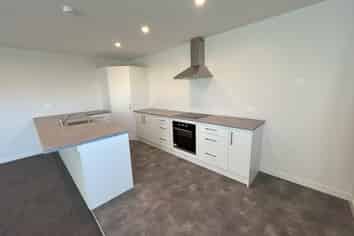 2/15 De Havilland Way, Mount Maunganui