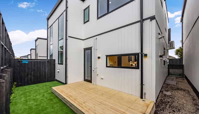 4/10 Vincent Street, Howick