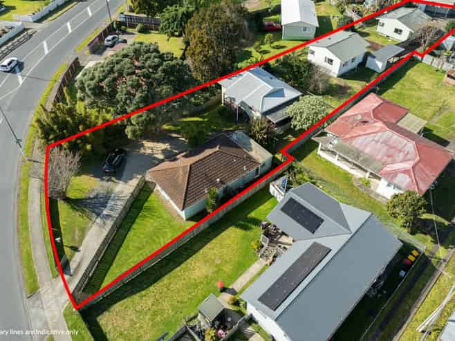2/131 Favona Road, Favona