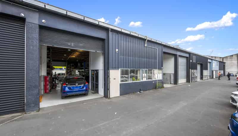 B/77 Wiri Station Road, Wiri
