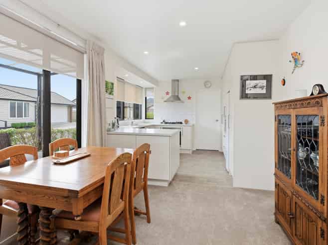 8 Black Rock Way, Paeroa