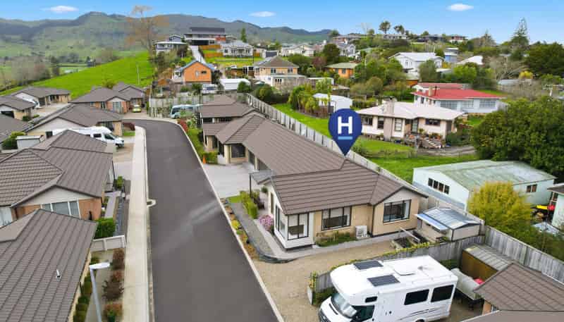 8 Black Rock Way, Paeroa