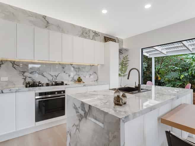 2/701 Great North Road, Grey Lynn