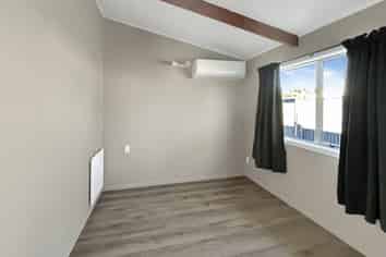 3/330 Marine Parade, Wairoa