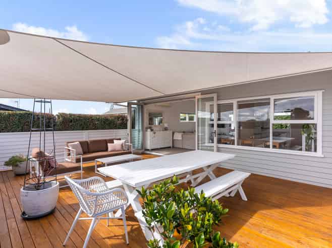 28 Lindis Place, Mangere Bridge