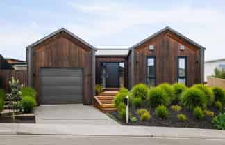 18 Tunarau Street, Raglan