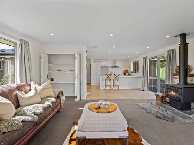 11 Phoenix Place, Cromwell