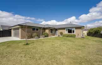 11 Phoenix Place, Cromwell