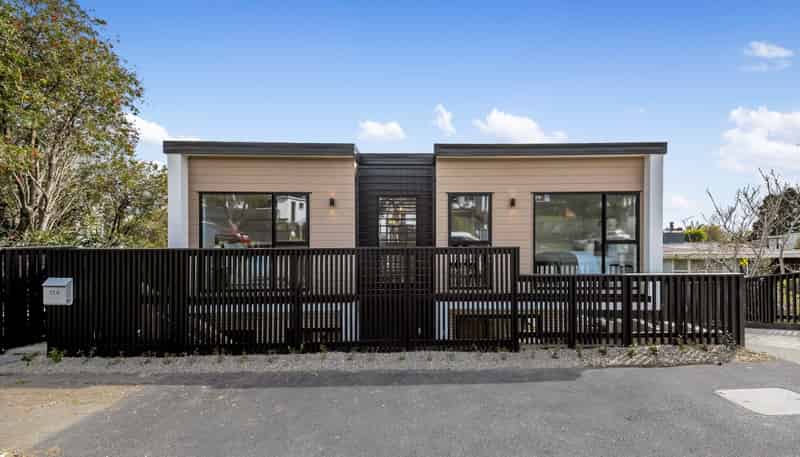 25A Hadfield Avenue, Waterview