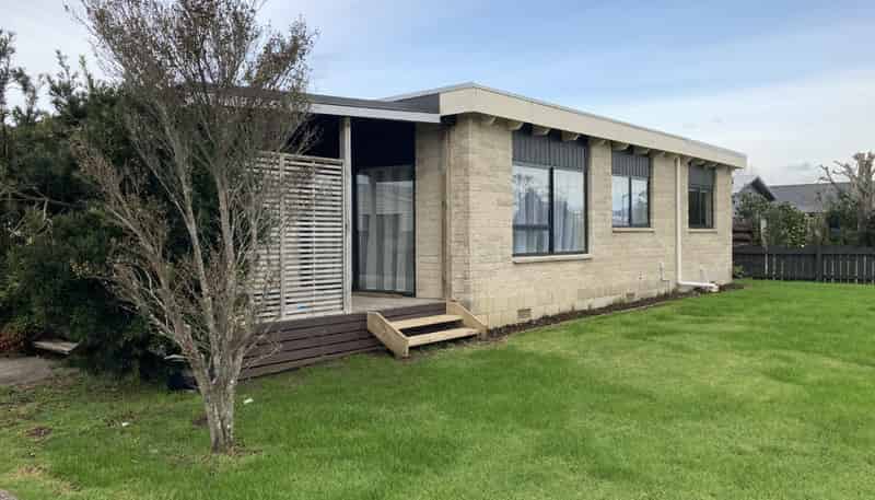 9A Meadow Drive, Whitianga