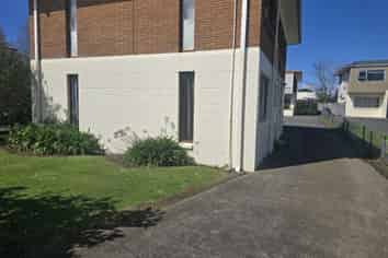 1/1142 New North Road, Mount Albert
