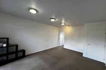 Ground floor Albany gem