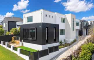 35  Yattendon Road, Saint Heliers
