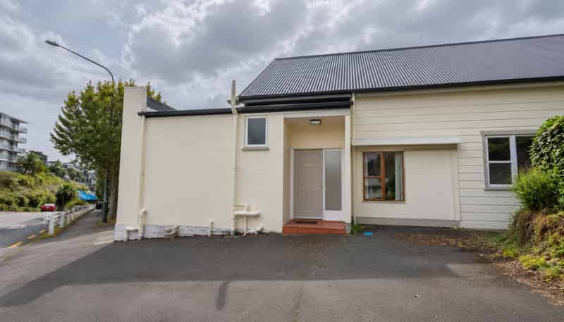 333 Highgate, Roslyn