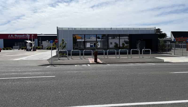 1004 Karamu Road North, Mayfair