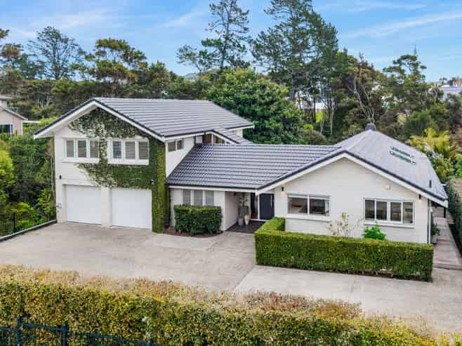 21 Churchouse Road, Greenhithe