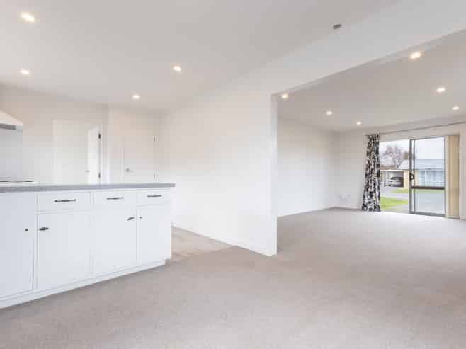 8 Winiata Place, Otaki