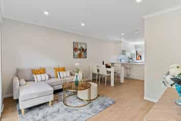 10/125B Metcalfe Road, Ranui