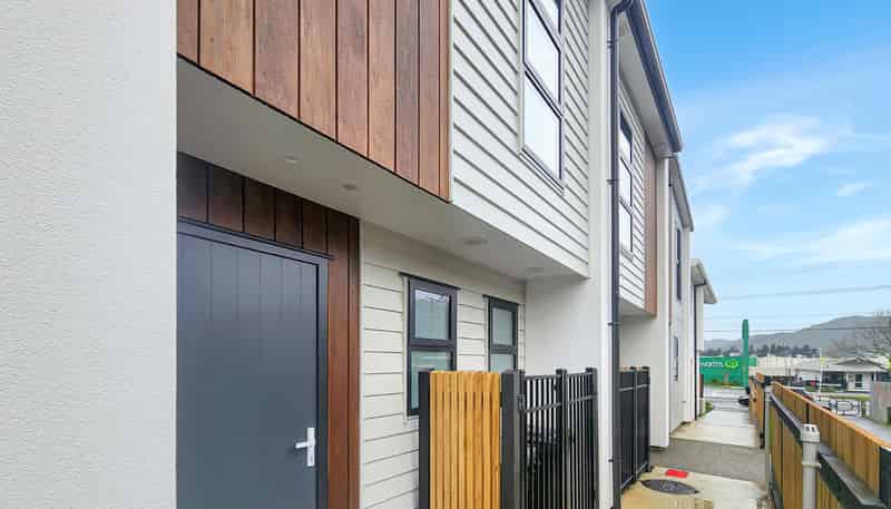 5/31 Wainuiomata Road, Wainuiomata