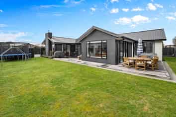 160 Allens Road, Allenton