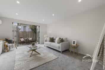 506B Barbadoes Street, Edgeware
