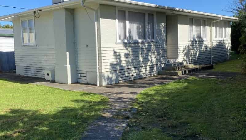 32 Victoria Street, Patea