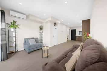 5/53 Archibald Road, Kelston