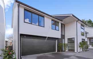 17B Gorrie Avenue, Epsom
