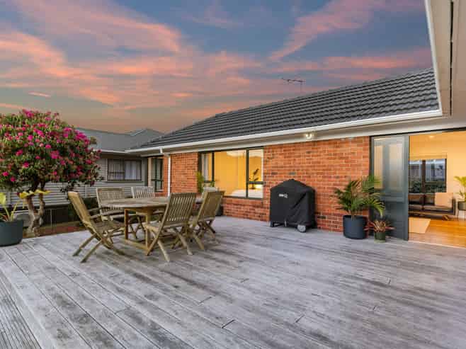 21 Wallace Road, Mangere Bridge