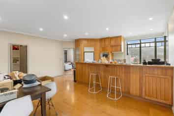 12 Bladon Terrace, Ngaio