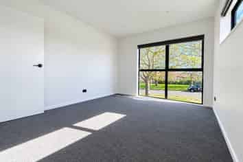 1/2 Donnell Avenue, Favona