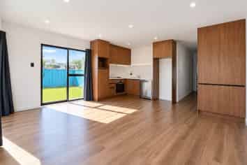 1/2 Donnell Avenue, Favona