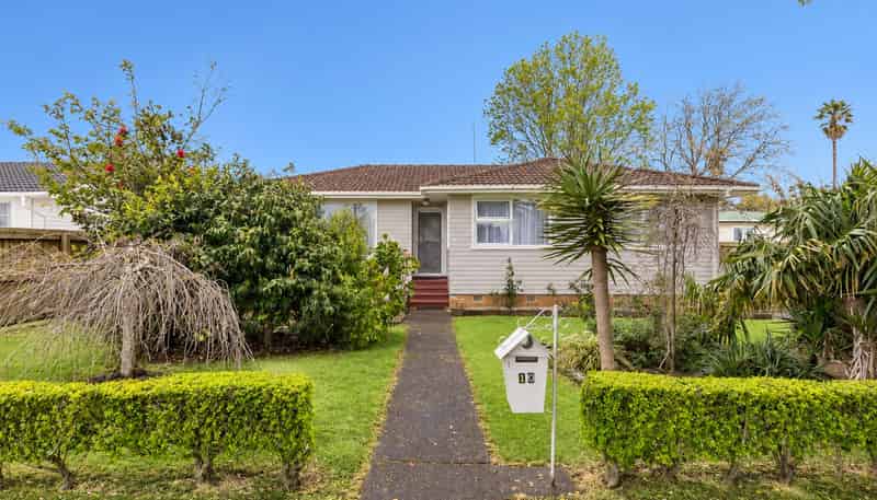 10 Kaumatua Place, Te Atatu Peninsula