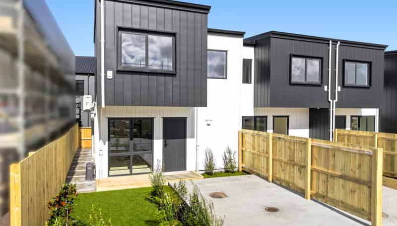 62 Wavecrest Lane, Hobsonville