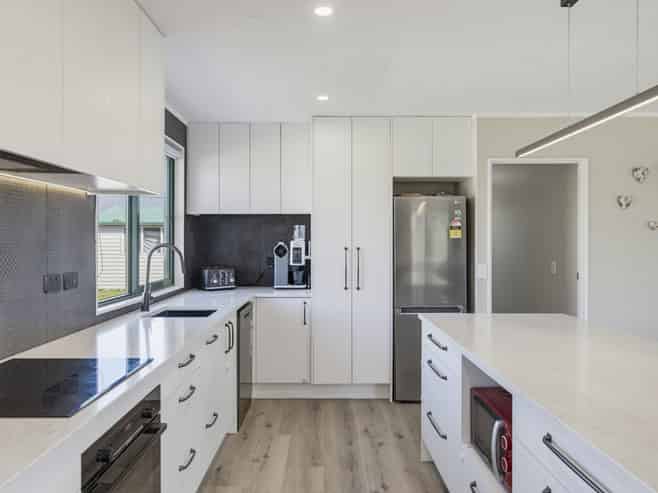 16B Karaka Street, Otaki Beach