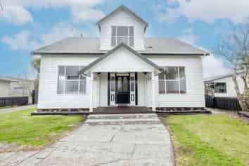 86 Bealey Street, Hokitika