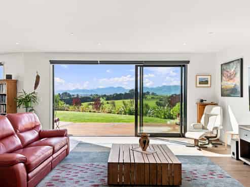 129b Ridgeview Road, Redwood Valley