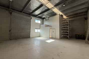 161m² Kumeu Industrial Unit