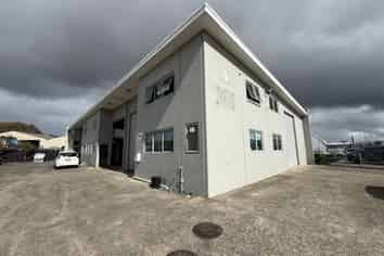 161m² Kumeu Industrial Unit