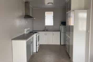2/130 Kew Road, Kew