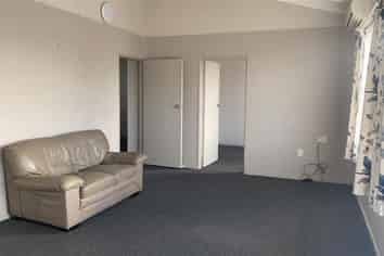 2/130 Kew Road, Kew