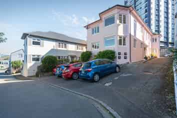 9B Stowe Hill, Thorndon