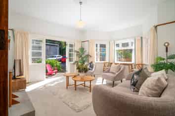9B Stowe Hill, Thorndon