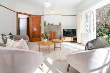 9B Stowe Hill, Thorndon