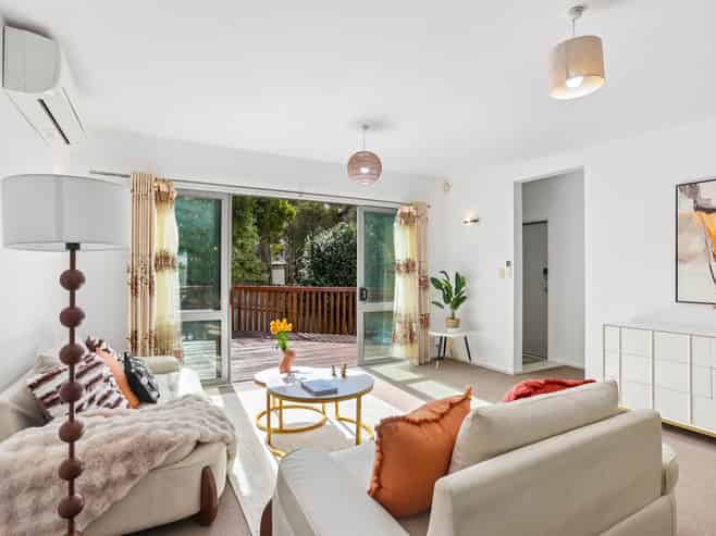 72 Kervil Avenue, Te Atatu Peninsula