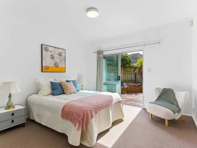 72 Kervil Avenue, Te Atatu Peninsula