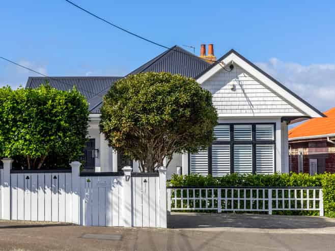 17 Matai Road, Hataitai
