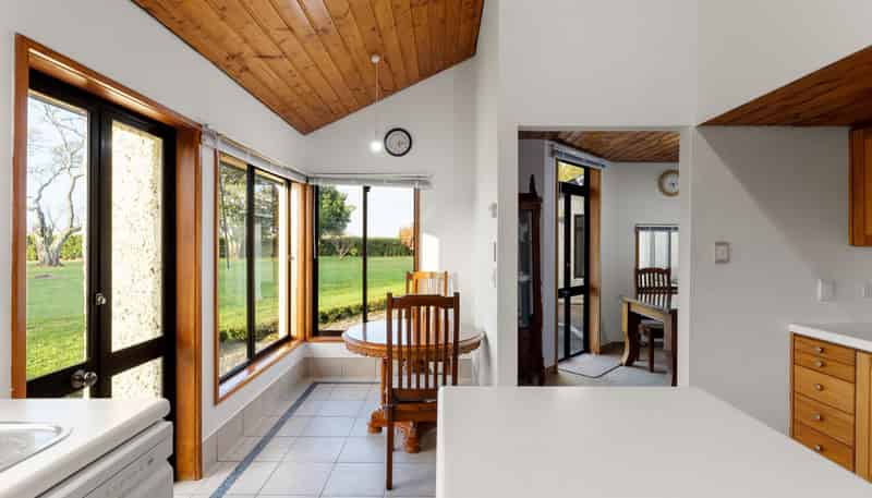 377A Telephone Road, Puketaha