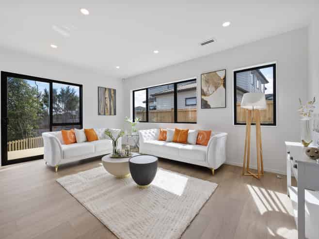 16 Hughs Way, Flat Bush