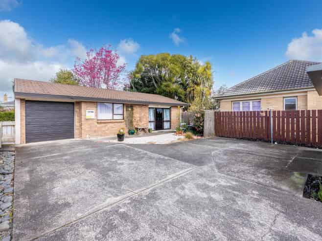 190B Clarkin Road, Fairfield